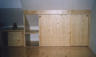 Vestavná komoda